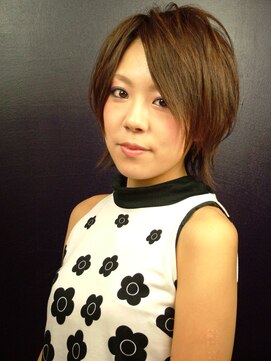 クオヴァディス(Quo VADIS) 大人系ショートボブ