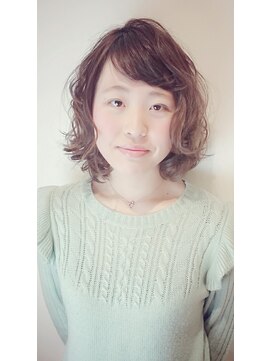 イチゴ ICH GO 武蔵新城店 フェミニンカールボブ