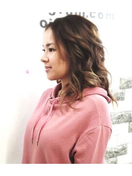 美容室オーブ おいらせ店 バレイヤージュハイライトヘア