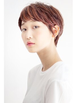 ムルチュラカメアリ(muruchura KAMEARI) ピンクベージュの大人かわいいセシルカット