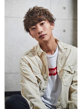 ツーダブルバイフィフス 西梅田店(WW.. by fifth) 【メンズサロンドットオオサカ/梅田/JR大阪/西梅田/北新地】