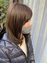 アフロート ショウナン(AFLOAT SHONAN)&nbsp;顔まわりのレイヤーカット【赤荻】