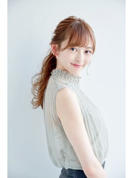 エレノア 梅田 大阪駅前第4ビル店(Eleanor) セミロング