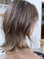 アトリエ ジジ(atelier ZiZi)&nbsp;ナチュラルハイライト　ミディアムレイヤー