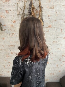 アカイトビラ ヘアケアサロン(AKAI TOBIRA Hair Care Salon) インナー×オレンジ