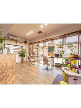 お悩みやご希望を伝えやすいマンツーマン施術・ゆったりとしたくつろぎ空間でお客様だけのお時間を♪