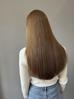 ジーニー(GeeNY)&nbsp;ブリーチなしハイトーンカラーと髪質改善トリートメント