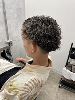 モエバイアリア(Moe by aria)&nbsp;刈り上げサーフカール