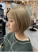 ハイトーンショートボブ