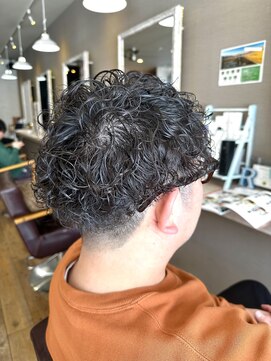 ヘアーメイクロージー 八軒店 (HAIR MAKE ROSY) ツイストスパイラルパーマツーブロックマッシュメッシュフェード