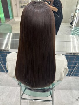 ロンドルーチェ 心斎橋(Lond luce) ダークアッシュ/ミディアムレイヤーカット［髪質改善/縮毛矯正］