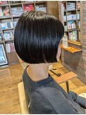 ツヤっとミニボブ