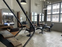 リタバイクロト(LITA by KUROT)の雰囲気（天井が高く広々としたアットホーム感のある空間デザイン沖縄那覇）