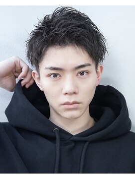 アイトーキョーリタ 渋谷(AI TOKYO Rita) 刈り上げアップバング