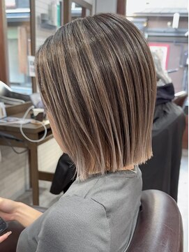 アミーゴ(AMIGO) バレイヤージュ×ボブ