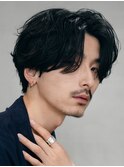 渋谷フェザーパーマ毛流れメンズカットセンターパート緩め30代