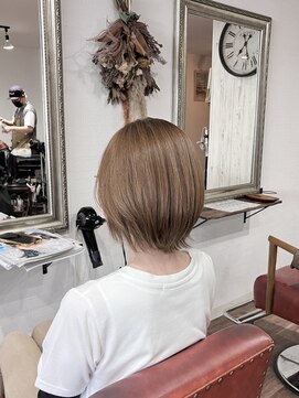 ヘアメイク アンフィ(amphi) ☆