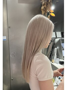 シェリ ヘアデザイン(CHERIE hair design) white color