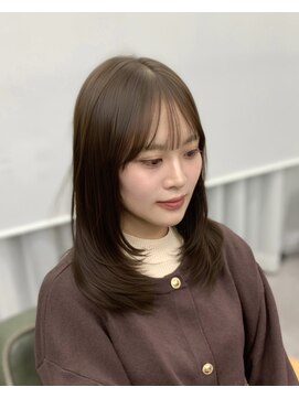 シェス 梅田茶屋町(shes) ナチュラルレイヤー/アリサ