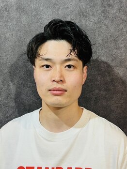 ベース(BASE)の写真/ひげや眉の身だしなみもお任せ。洗練されたスタイルであなたの男前を引き出す理容室《Cafe&Barber BASE》