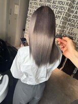 スワイ(SWAY)&nbsp;ホワイトカラー/岡山/ケアブリーチ/ダブルカラーハイトーンカラ