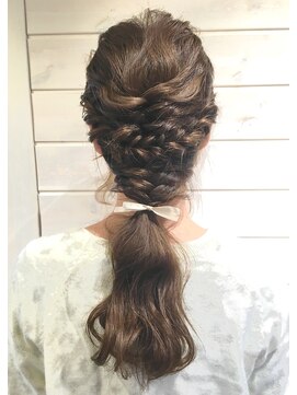 リスタバイネオリーブ 浅草(Re:sta by neolive) 【rE:sta by NEoLivE 浅草】 編み込みアレンジスタイル