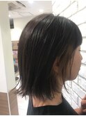 切りっぱなしボブ×インナーカラー