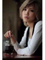 スタジオゼロ(studiozero)&nbsp;大人小顔ミディアムスタイル　on 　BXBカラー