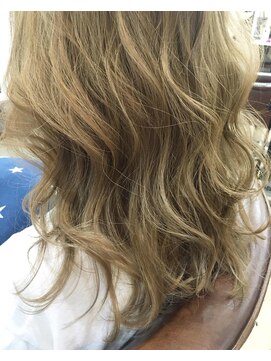 アゴーグ(agog) ミルクティー×ベージュ