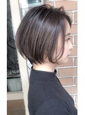 ハイライト丸みショートボブ