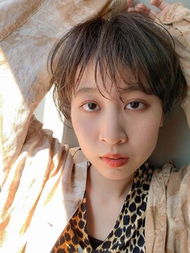 テトヘアー(teto hair) マッシュショート、アッシュブラウン、シースルーバング