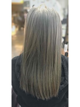 サロン クラッチ クリエイティブ コンセプト(salon CLUTCH creative concept) hightone silverbeige