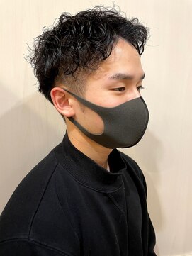 グレイスフル バーバープラチナム 六本木店(Graceful Barber platinum) ツーブロショートハードパーマ