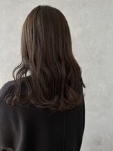 大人っぽ可愛い「オリーブベージュ」  [八日市場/髪質改善/学割U24/ハイライト/キッズカット/白髪ぼかし]