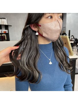 エレナ(elena) インナーカラー　グレー