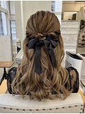 ねじりシンプルハーフアップ ヘアセット へアレンジ 表参道