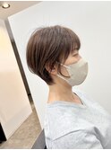 白髪ぼかし丸みショート
