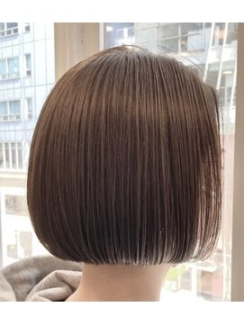 フリーダム(freedom) カット+カラー