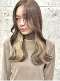 韓国風レイヤーカット×隠せるインナーカラーミルクティー
