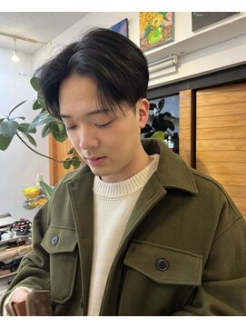 ツネ ヘアアンドヘッドスパ(TsuNE hair&head spa) 刈り上げセンターパート