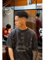 プロショップウェーブ セカンド(PRO SHOP WAVE II)&nbsp;ニュアンスパーマ/カルマパーマ/ダークアッシュ[原宿駅]