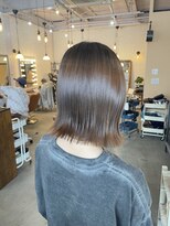 ヴィッカ ヘアーアンドメイク(vikka. hair and make)&nbsp;ストンと落ちる縮毛矯正