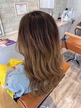 美容室 アルテモーダ バレイヤージュ