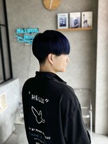 ムード カナザワ(mood kanazawa)&nbsp;ネイビー刈り上げショートマッシュ