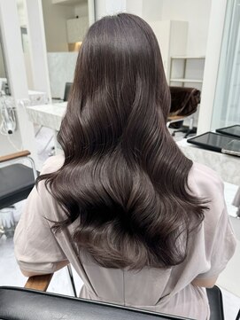 エレリー 栄店(EleRe) EleRe 栄/名古屋/髪質改善/韓国/カラー/カット/レイヤーカット