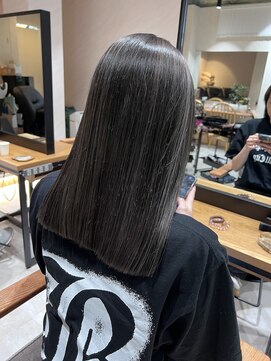 アドア 横浜(ADORE) 【ADORE横浜】ハイライトカラー×グレージュ