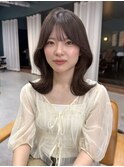 ミディアムレイヤー　オリーブベージュ　くびれヘア☆