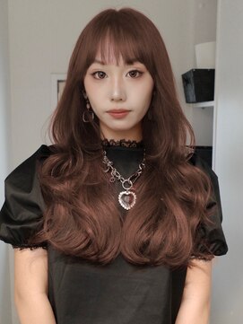 サンクプロジェクト(cinq PROJECT) 赤みを消してくれるくすみ感が人気のミルクティーベージュカラー