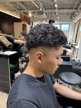 ルースト 渋谷店(ROOST) [雰囲気抜群ヘア]極道パーマ