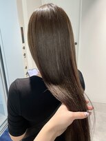 トリッカ シブヤ(TRICCA SHIBUYA)&nbsp;お客様スタイル/透明感/羽ハネエクステ/渋谷/グレージュ